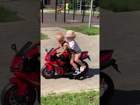 Dando aquele rolezinho com a gata 😘🥰