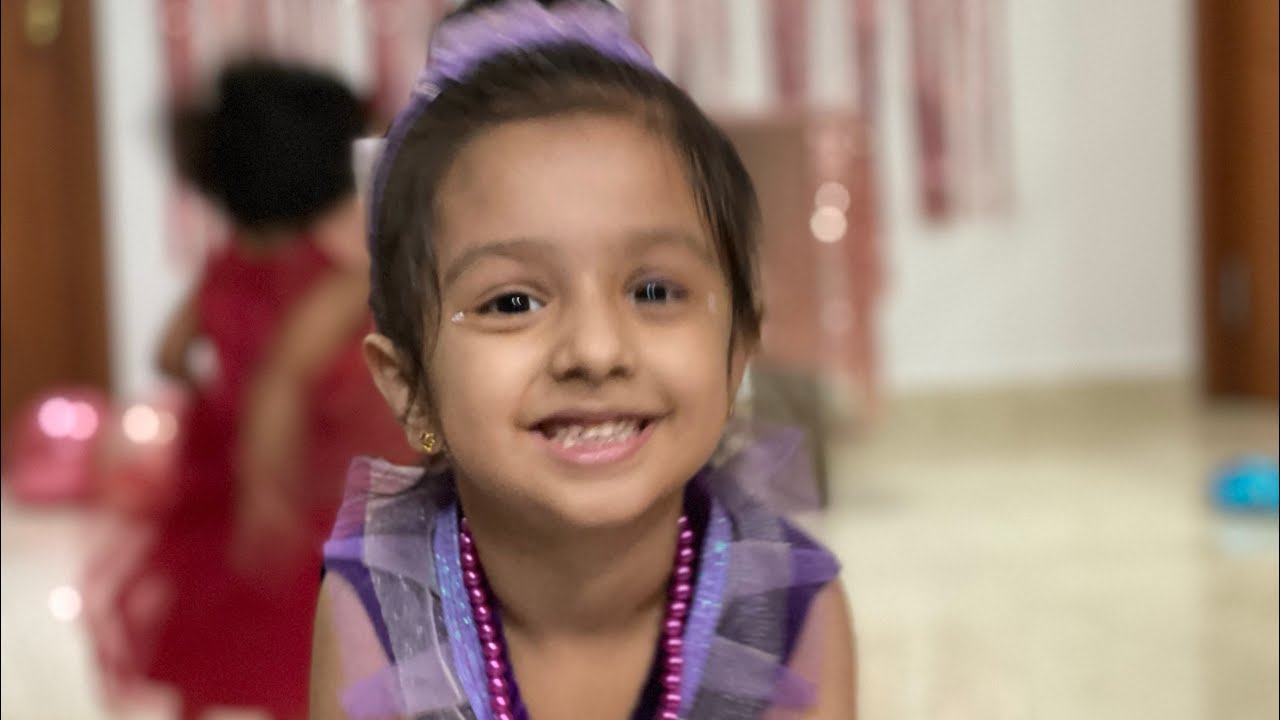 Best moments of 2021 | Family Moments | Keekee’s World