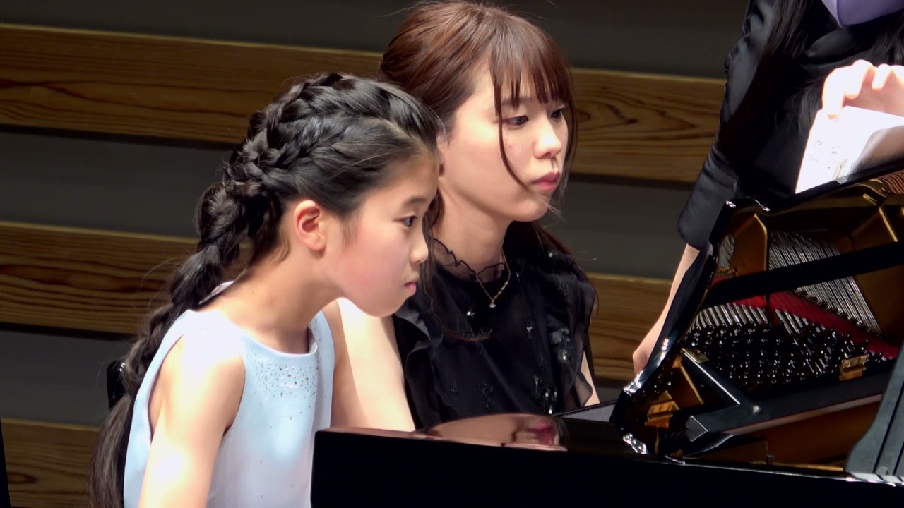 汽車は走るよ／中田喜直