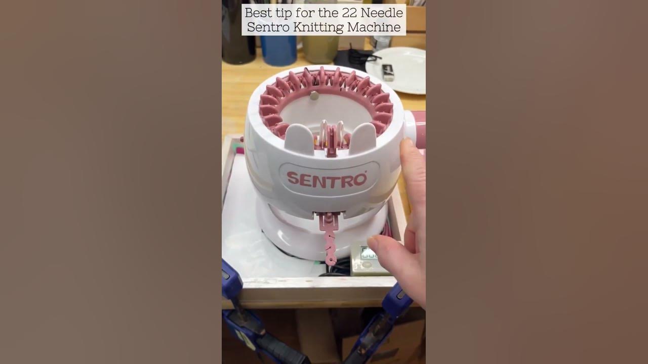 Testing: “Sentro” 22 needle knitting machine 