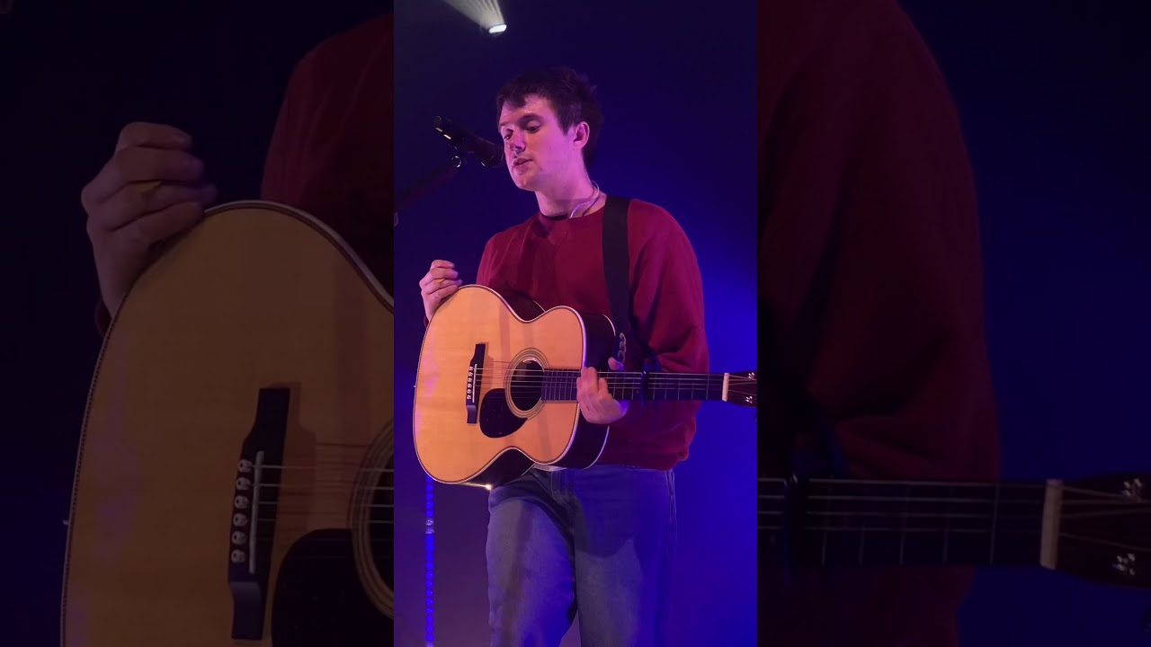 Match In The Rain - Alec Benjamin LIVE in San Francisco