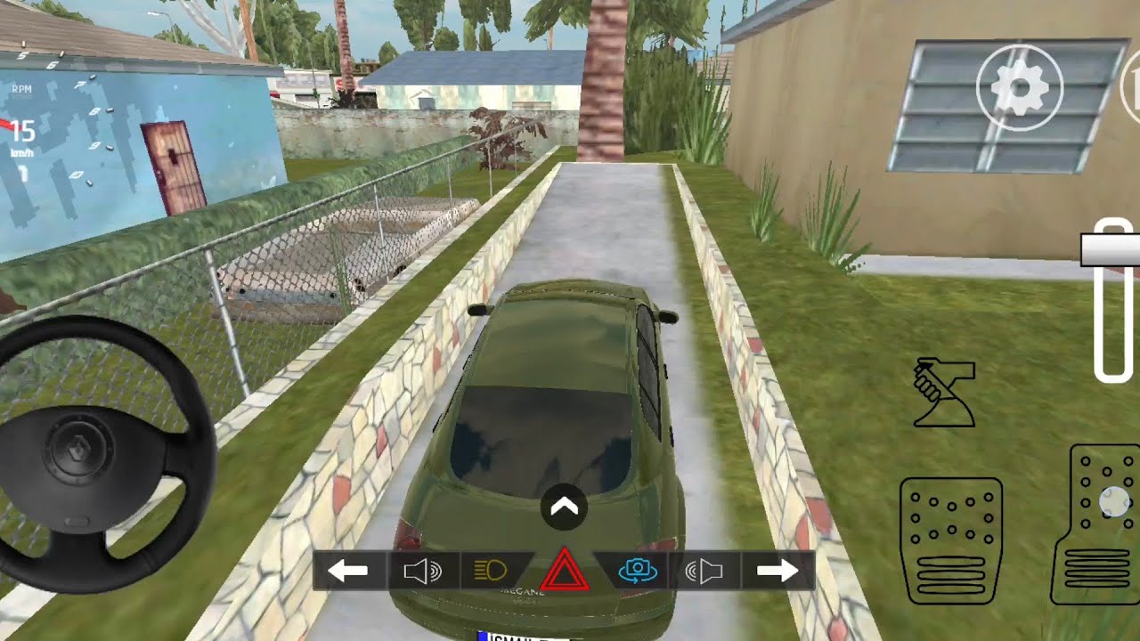 MEGANE İLE KOMŞULARIN BAHÇELERİNE GİRDİM HABERSİZ 