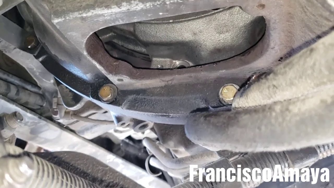 Сцепление Freightliner Cascadia проскальзывает и вибрирует на подъемах, изношен маховик