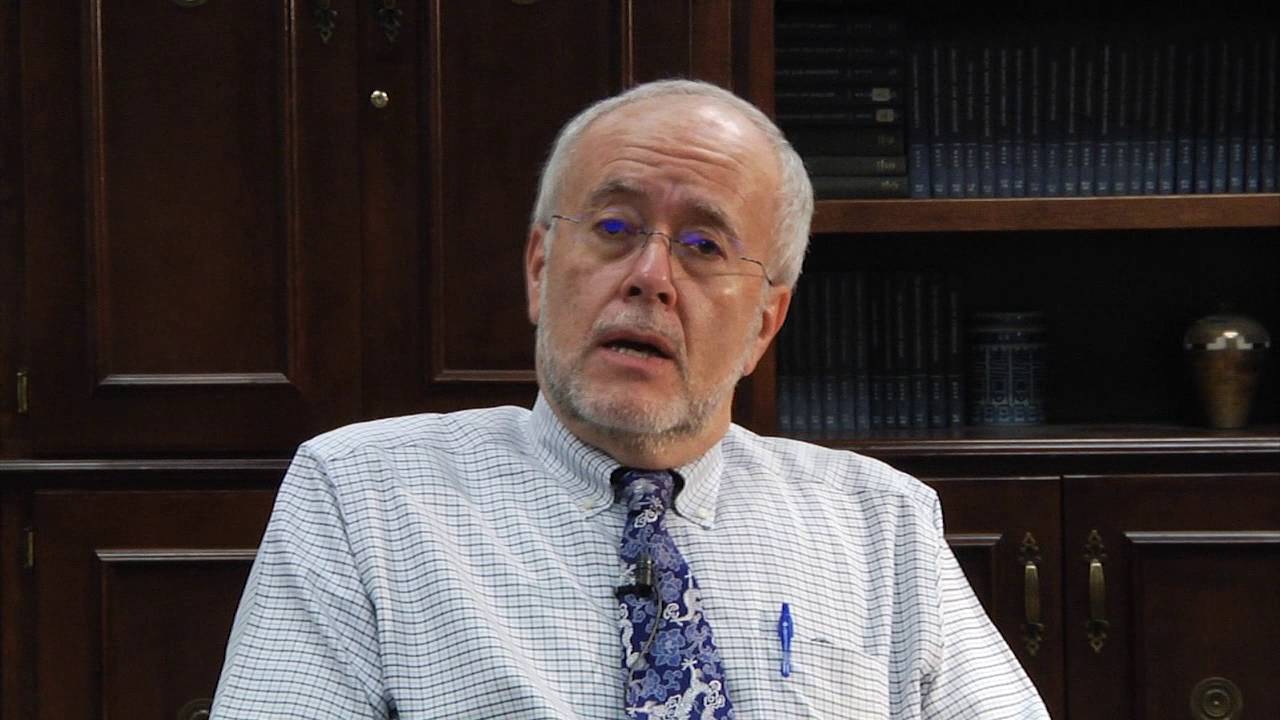 Dean Medeiros Welcome to New Interdisciplinary PhD Students