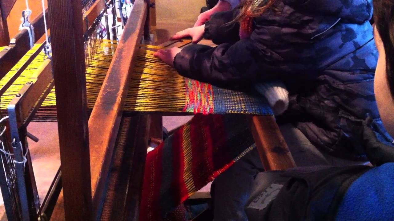 Using a Weaving loom YouTube