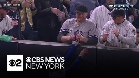 Fans sound off on egregious fan interference during Game 4 at Yankee Stadium