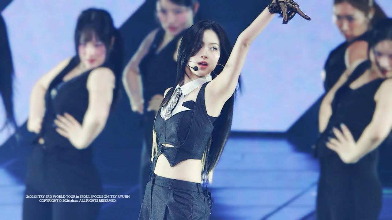 [4k] 260213 있지 류진 직캠 ‘LOOK’ (ITZY RYUJIN FanCam) | @ITZY 3RD WORLD TOUR in SEOUL