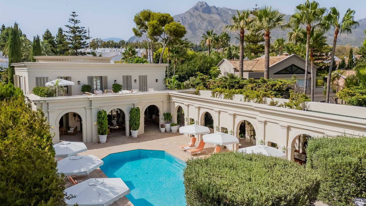 6 Bedroom Villa Marina, Puente Romano Hotel, Marbella