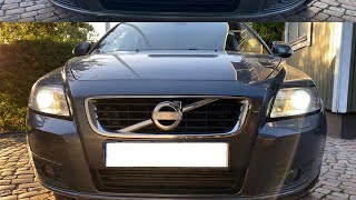How to replace headlight bulbs on Volvo V50, C30 & S40 (2004-2012) (super easy!)