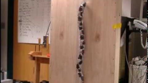 Modsnake: Pipe/Tube Climbing