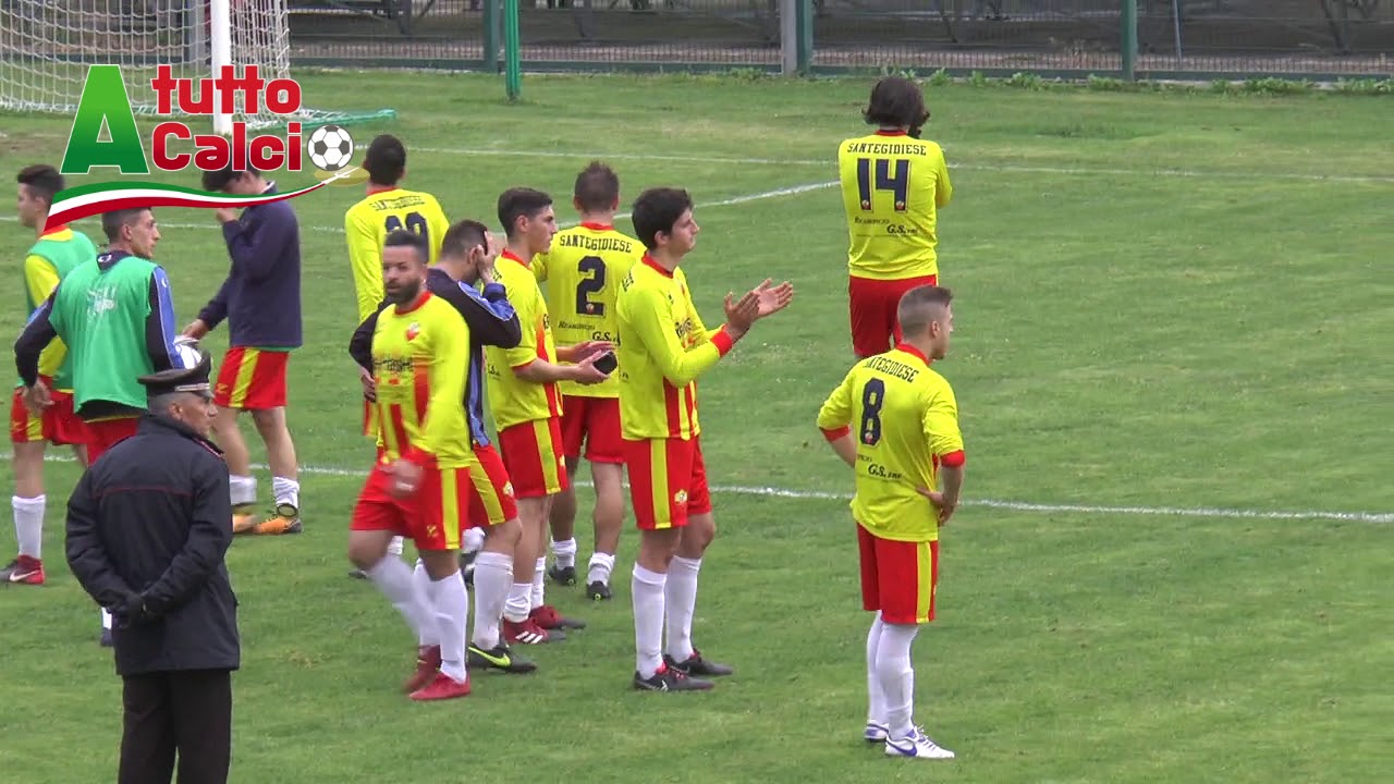Finale play off. Castelnuovo-N.Santegidiese (1-1)- Il servizio