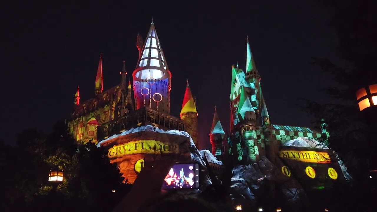 Hogwarts Castle Light Show (Universal Studios Hollywood)