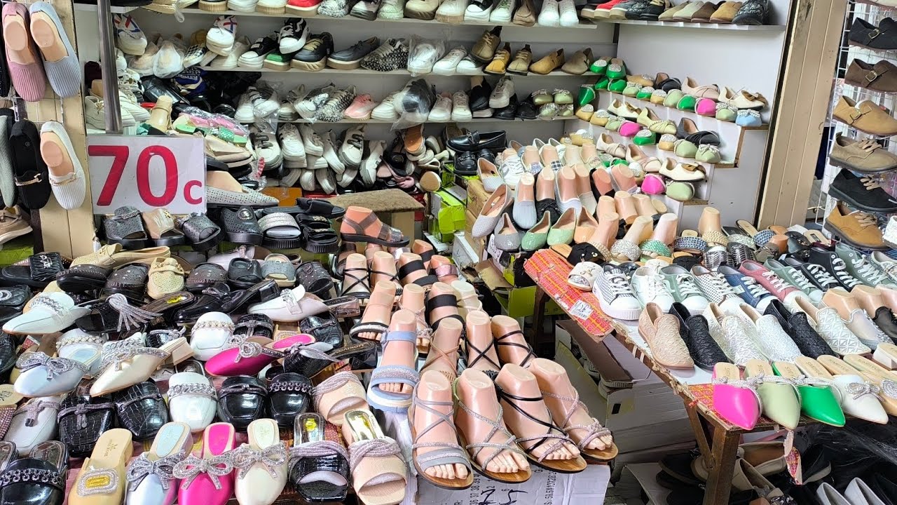 РАСПРОДАЖА ТУФЛИ, ШЛЕПКА АЗ 50 СОМОН ДАР БОЗОРИ КОРВОН