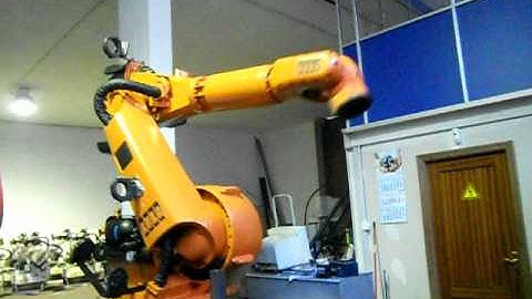 Used industrial robot Kuka KR150L120/2 at www.eurobots.net