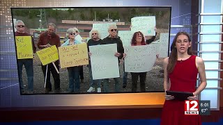 Protest held against ICE, sheriff's office