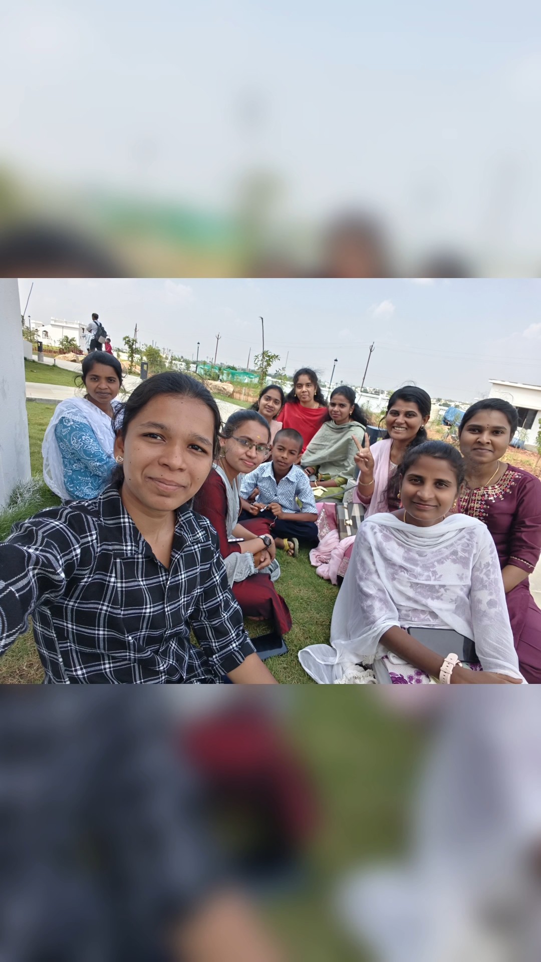 🤣 லொள்ளு - ShareChat