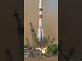 Roket Soyuz Membawa 648 Satelit Ke Orbit Dari Berbagai Negara