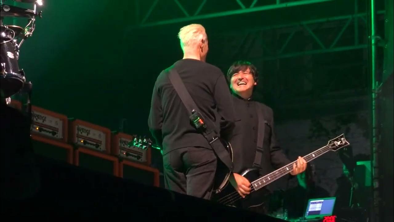 Die Ärzte "Ist das noch Punkrock/Achtung Bielefeld" Arena Wien 29. August 2023 YouTube