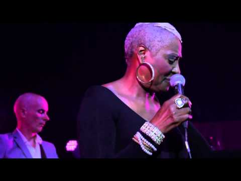 Les Nuits d'O 31 août 2013 / Martha High & Speedometer / You got me started