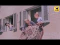 الام وبنتها الجميلات كانو بيعزلو في الشقة وشافهم جارهم بص عمل ايه فيلم عذراء ولكن 