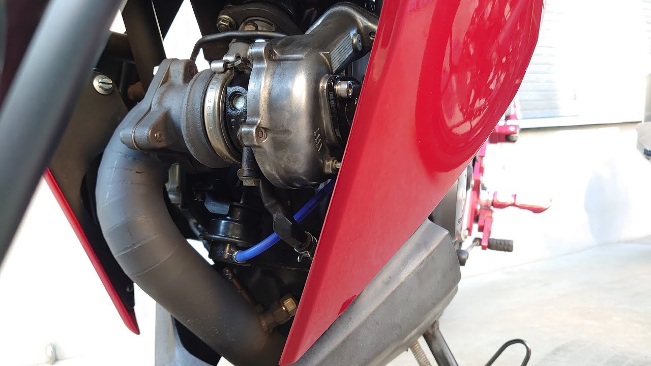 CBR250R ターボ　スーパーチャージャー　バイク　TurboCharger　supercharger 機械增壓　ホンダ　HONDA　MC41
