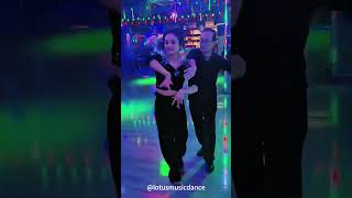 Атмосфера танца | Incredible dance energy! #Shorts #Dance #StreetDance #Vibe #chineseclassicaldance