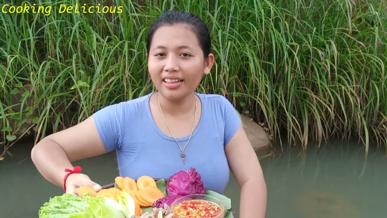 Cooking Under Water New Cooking Pork & Eating Very Spicy YouTube