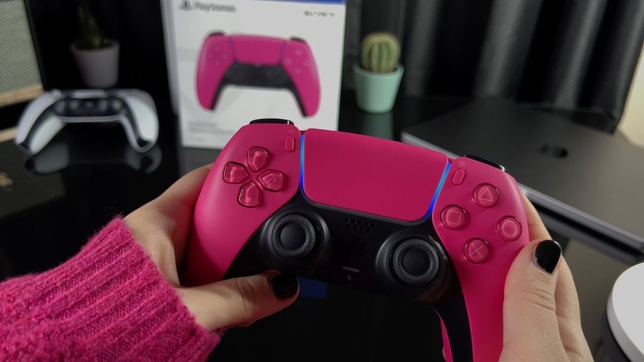 I Bought my Girl a Pink Ps5 Controller (Unboxing) - YouTube