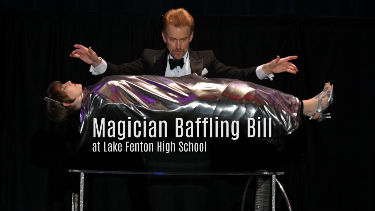 "Baffling Bill" entertains 325 at Lake Fenton high School