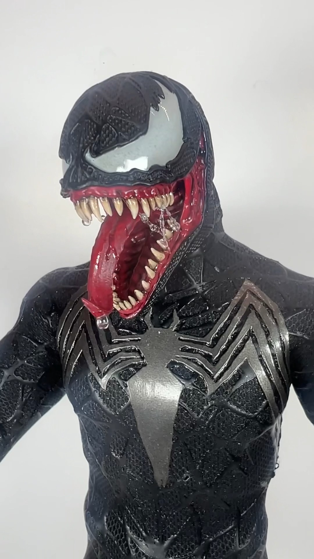 This 1/6 scale #venom aka 'Alien Host' by Thunder Toys is