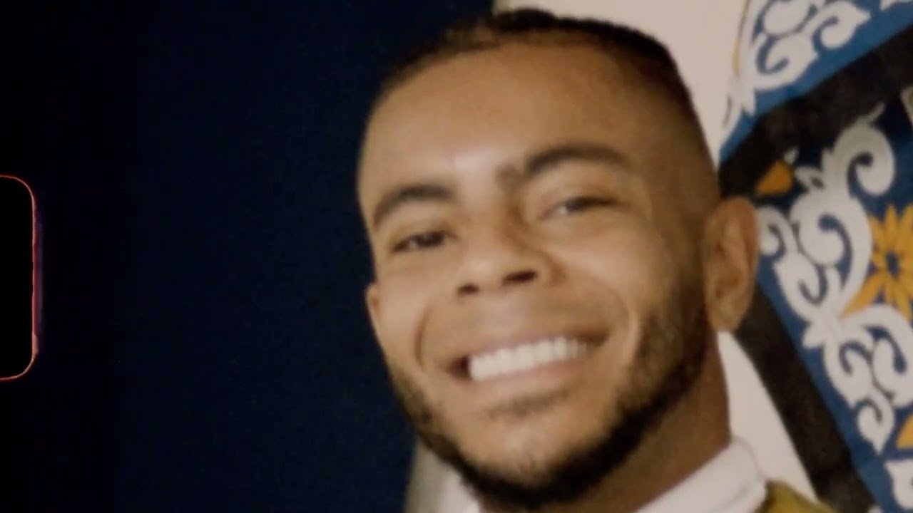 Degs x Gabriella Bongo - Spacesuit