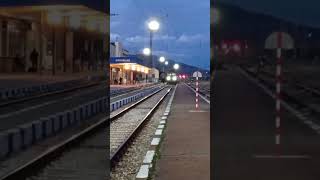 ☁️ ДТВ 30622 със Мечока 46010 акостира на гара Казанлък ☁️