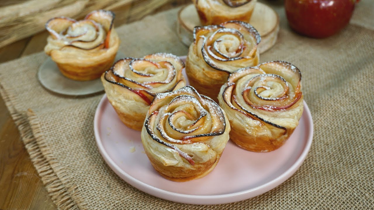 Roses de Sant Jordi de pasta de full i poma