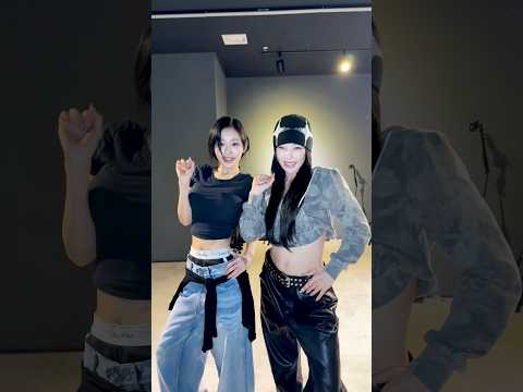 Don’t <strong>mind</strong> #Backseat #KARD #카드 #전소민 #SOMIN #UNVEIL #KISSOFLIFE #JULIE #키스오브라이프 #쥴리