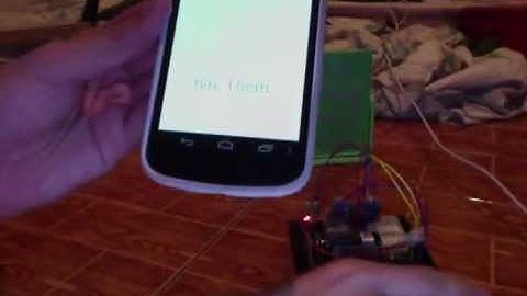 Arduino Ultrasonic Sensor + Android via Bluetooth (Amarino Toolkit)