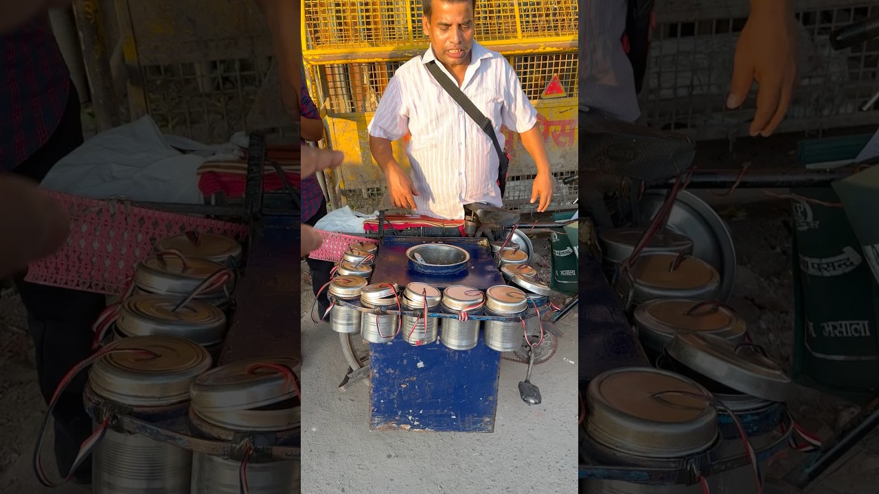 Angry 😡 man selling jhalmuri 👌