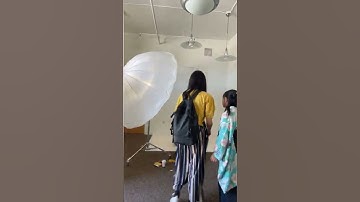 How to create a window light look with a strobe or flash