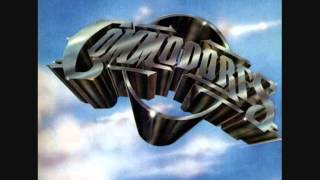 Video thumbnail of "Commodores  -  Zoom"