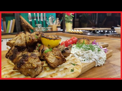 Video: Souvlaki De Porc Cu Sos Tzatziki