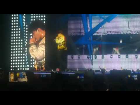 Kcon france - BTS save me (fancam)