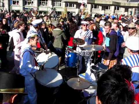 Köln Karneval - Kölner Dom (3. März 2011) - YouTube