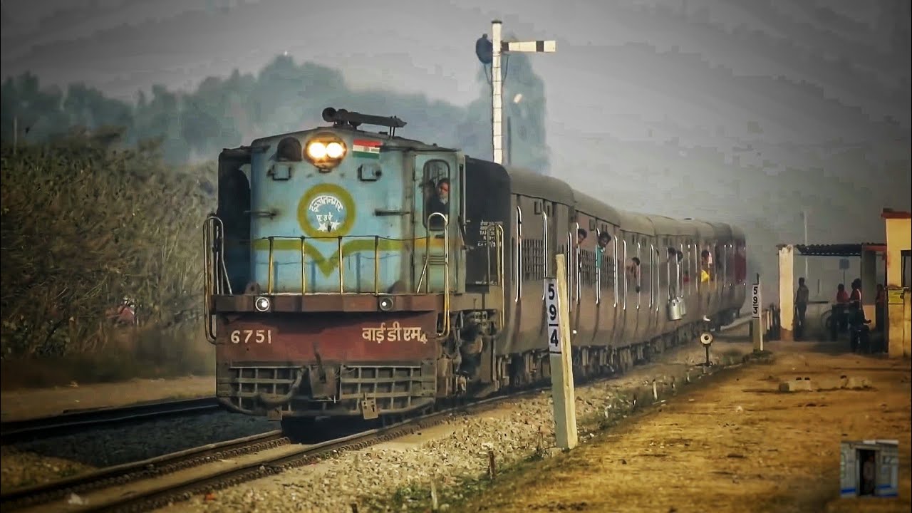 SHAHJAHANPUR to PILIBHIT : Complete Train Journey on a Winter Morning (Indian Railways)