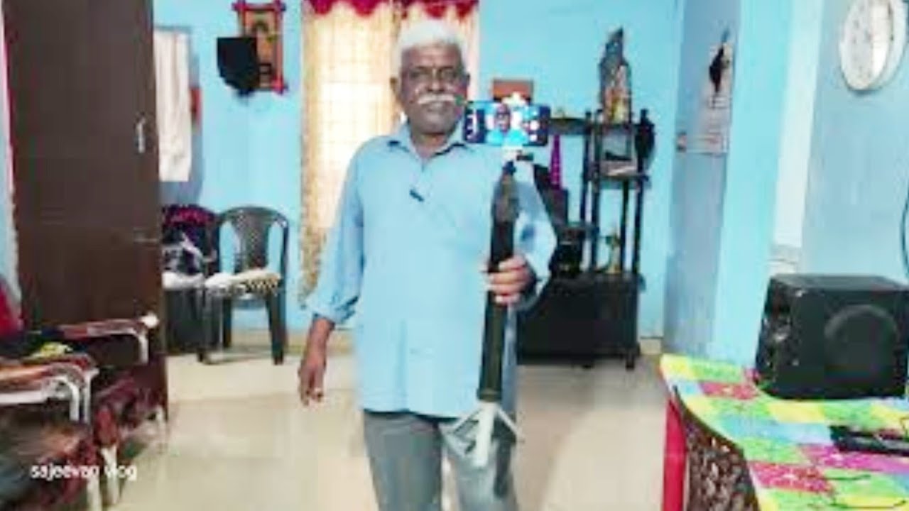 The new selfie stick I made comes with a tripod 