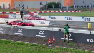VAZ 2110 &quot;Lukoil Racing&quot; vs Lamborghini Huracan &quot;SPARTAK&quot;