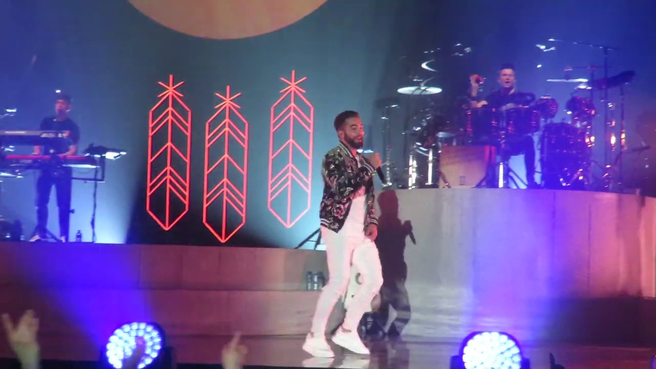 Kendji Girac No me mires mas Accorhotels Arena Bercy Paris 30 novembre 2019