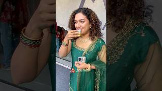 Download Lagu സാധാരണക്കാരെ പോലെ ചായ കുടിക്കുന്ന നടി മറീന മൈക്കിൾ 😍q #celebrity #love MP3