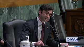 Sen. Ossoff Secures Commitment from HHS to Protect Unaccompanied Minors’ Safety