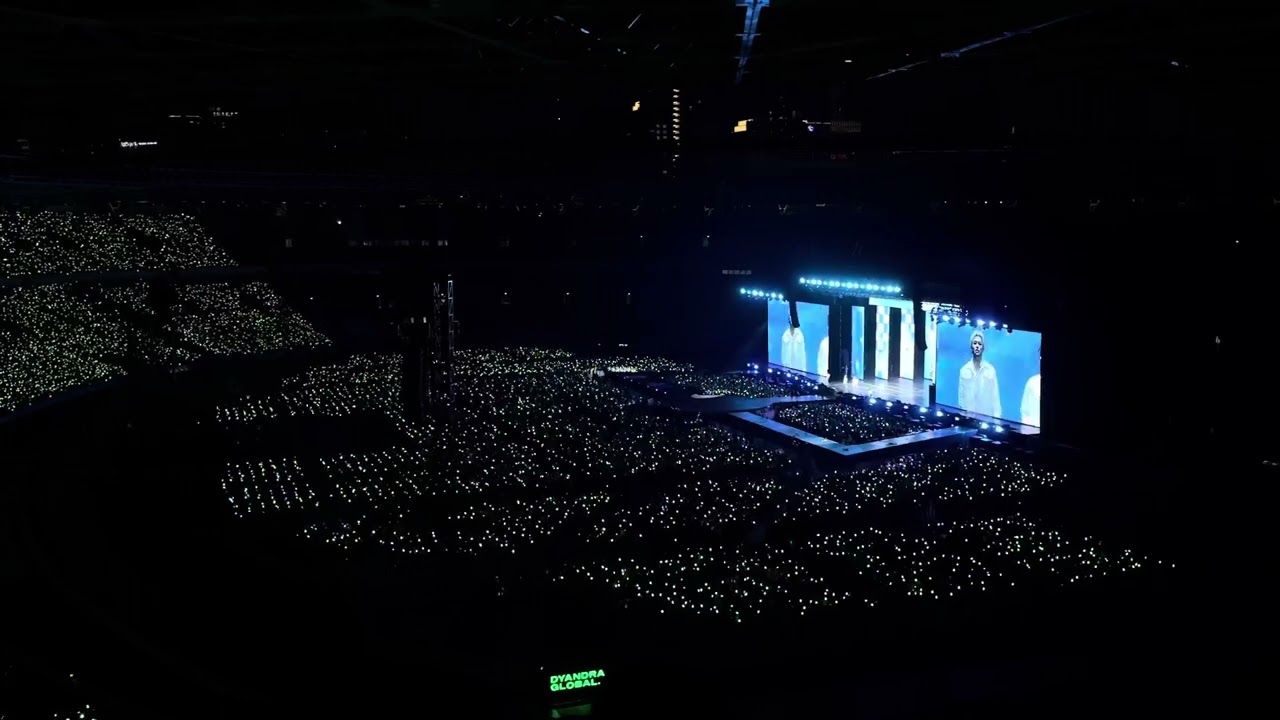 240518 NCT DREAM - Fireflies + Hello Future @ The Dream Show 3 in Jakarta