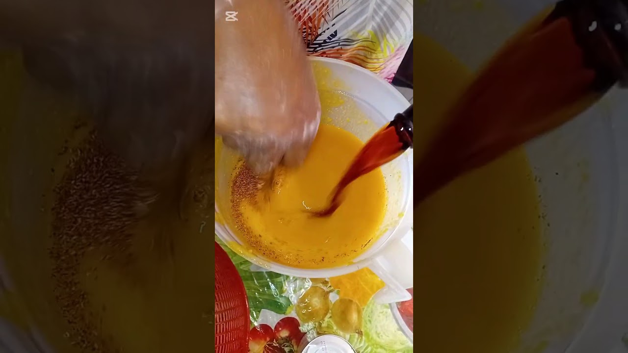 Gongoo rice and pease, fried chicken, stew pork and yam punch.