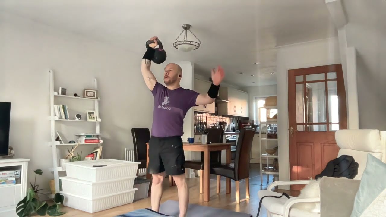 24 minutes conditioning - Escalating pace single bell chain